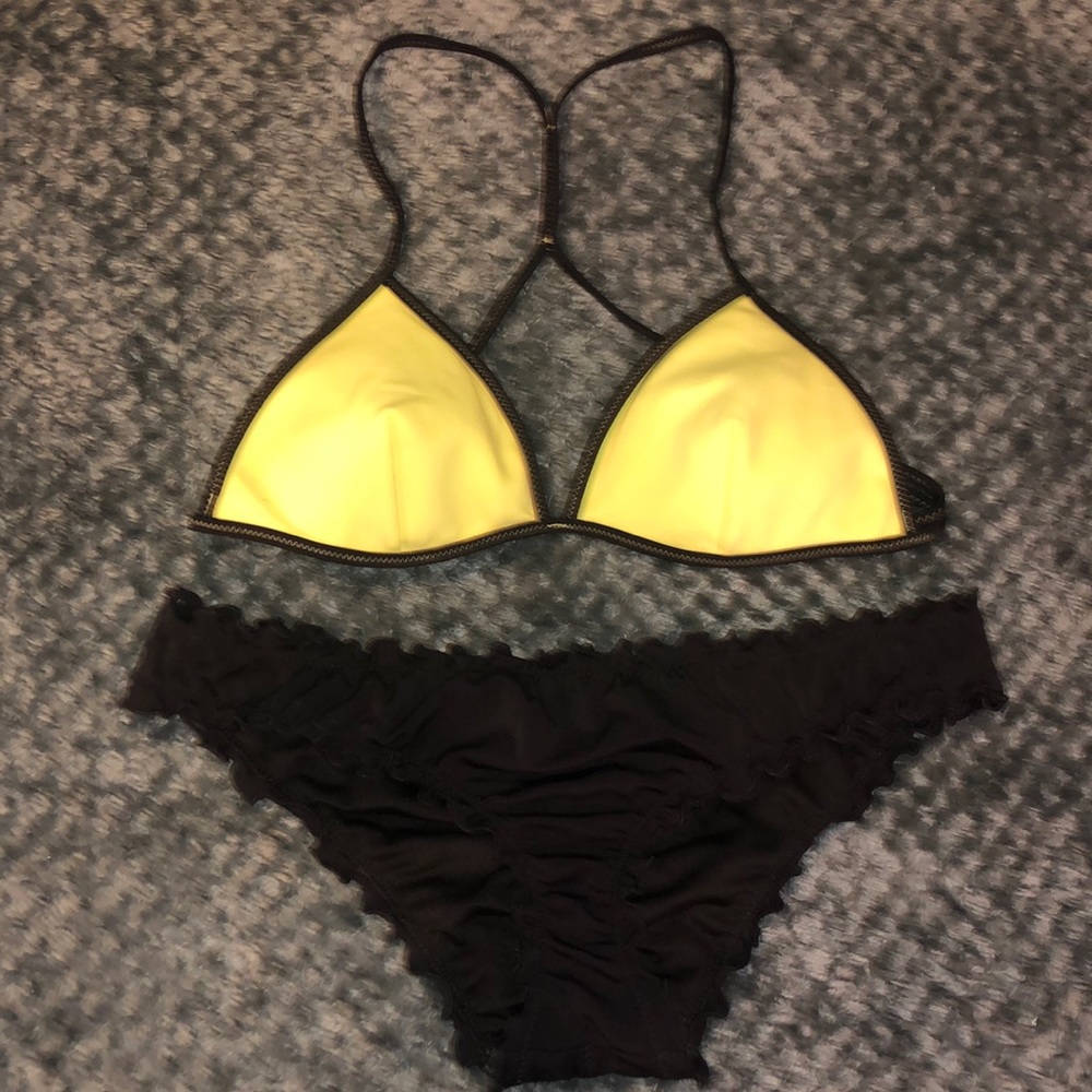 VS bikini